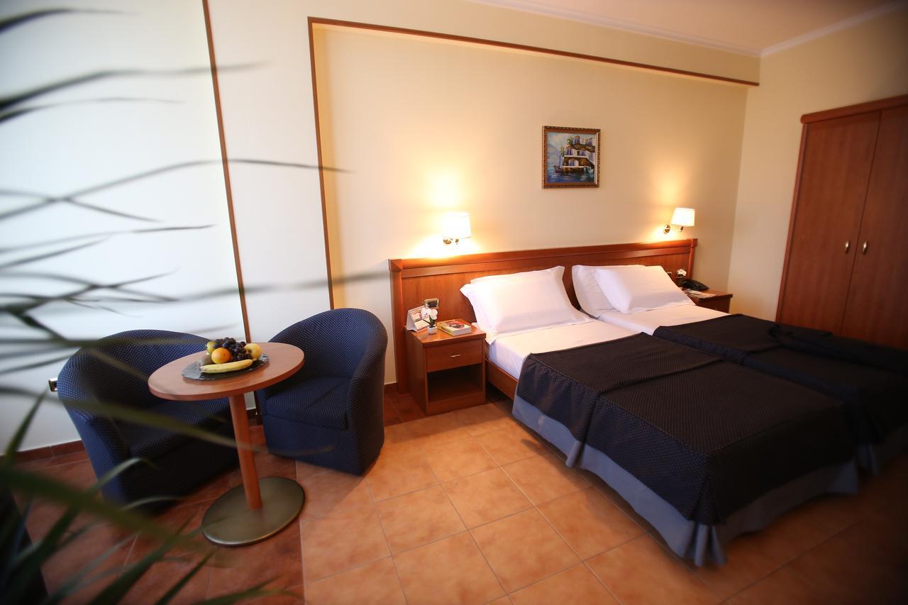 Hotel Continental Vore Экстерьер фото