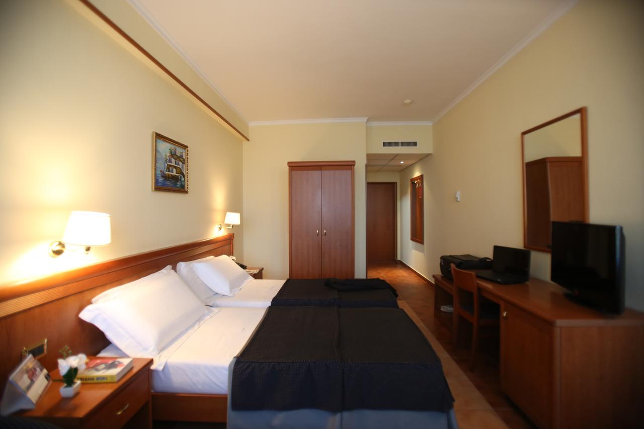 Hotel Continental Vore Экстерьер фото